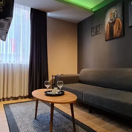 Thalia Apartment