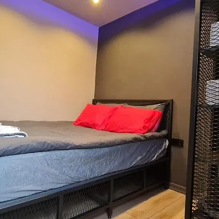 Thalia Apartment